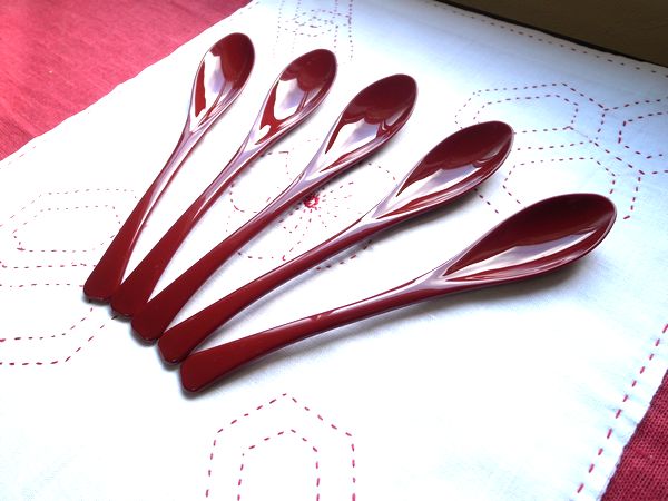 食べやすいスプーン 10本 セット 赤 日本製